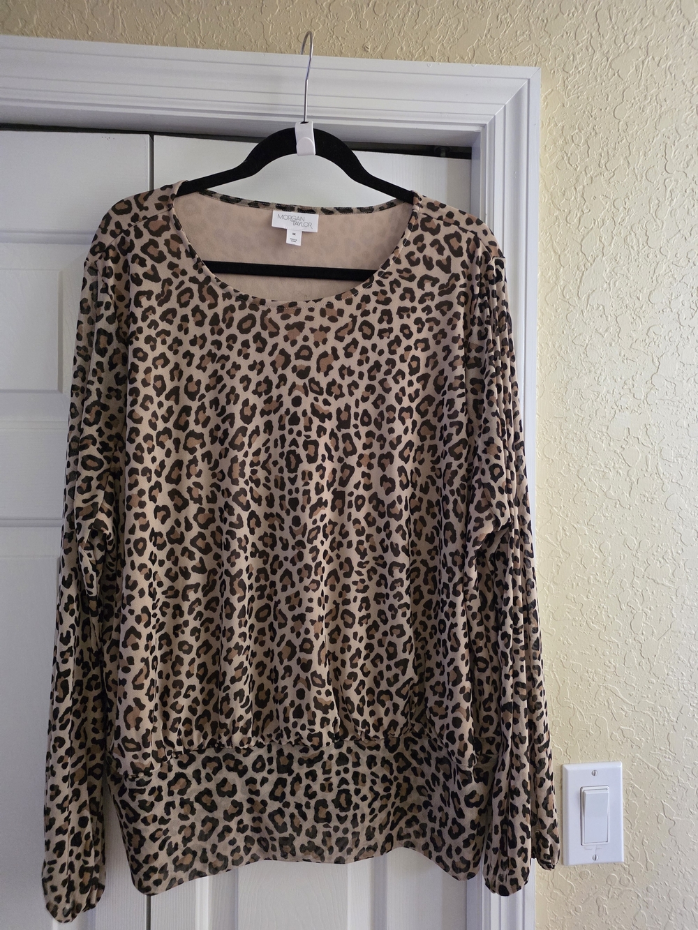 Morgan Taylor Leopard Print Long Sleeve Top - Tan & Black